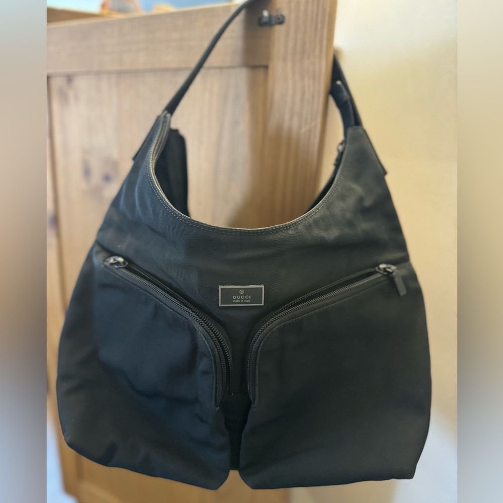 Authentic vintage Gucci boho shoulder bag - Picture 4 of 13